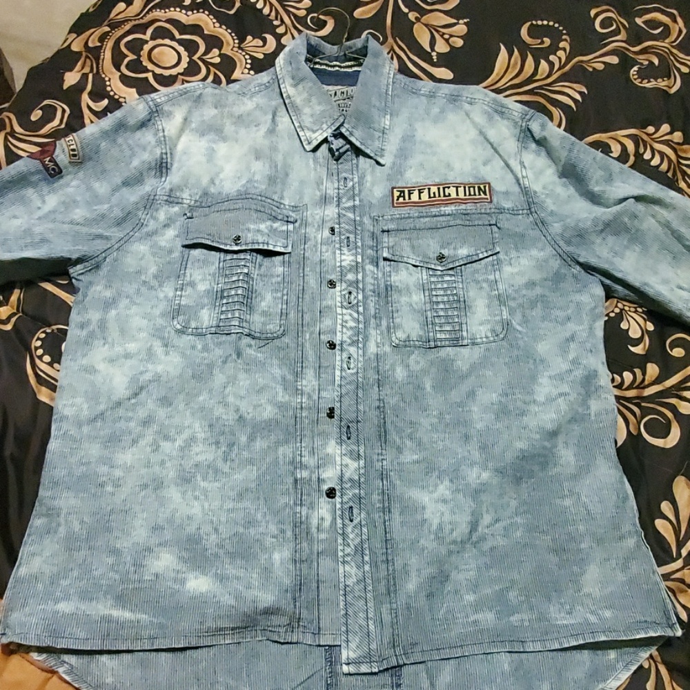 Affliction Buttom Up Shirt NWOT
